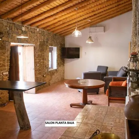La Casa Grande De Adolfo Casa rural La Codosera